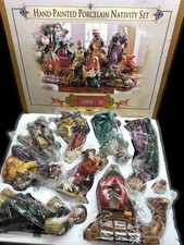 2003 Grandeur Noel Porcelain 9 Piece Nativity Set Hand Painted Collector Edition picture