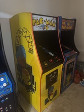 Pac-Man Arcade Machine (Vintage) picture