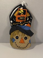 Vtg 80s Quilted Scarecrow Oven mitt. Halloween fall Nos Unused with tags picture