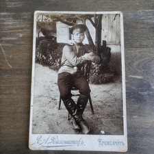 ANTIQUE 1910'S WW1 CDV PHOTO PORTRAIT OF USSR SOVIET RUSSIAN SOLDIER POSING picture
