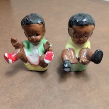 VTG Collectable Folk Art Boys Playing Salt & Pepper Shakers picture