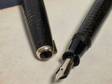 Rare 1936-37 Parker Vacumatic Junior Golden Web Fountain Pen Gold Nib USA picture