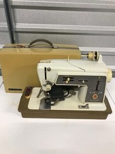 SINGER TOUCH & SEW SEWING MACHINE MD# 600E | VINTAGE 1960s SINGER SEWING MACHINE picture