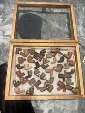 LARGE LOT OF ANTIQUE CLAY TOBACCO PIPES 1800s ERA CATLINS SADDLE BAG picture