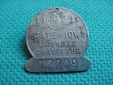 Rare Vintage 1935 Licensed Chauffeur State of Iowa Badge Pinback - # 12209 NICE* picture