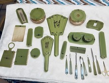 ANTIQUE 1920s ART DECO INLAID GREEN CELLULOID VANITY SET 26 Pcs With PK DG JARS picture