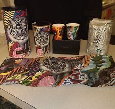 In Brand New Mint Condition 2018 Starbucks Tristan Eaton  Complete Set $150 picture