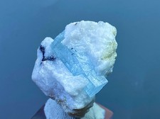 Beautiful Natural Terminated Aquamarine Crystal Specimen Pakistan 49 Carats picture