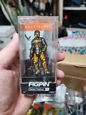 FiGPiN Half Life 2: Gordon Freeman - Vaulted Collectible Pin Rare picture