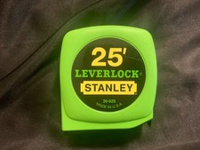 Vintage Stanley 25 ft Leverlock Tape Measure 30-925 Made in USA Green 1988 picture