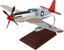 USAAC P-51C Mustang Tuskegee Airmen Kitten Desk Top WW2 Model 1/24 SC Airplane picture