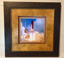 VINTAGE THIOKOL NASA SPACE SHUTTLE COLLIER TROPHY LAUNCH PICTURE W/FRAME picture