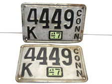 VINTAGE SET CONNECTICUT CONN 1947 LICENSE PLATES K4449 picture