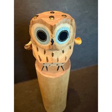 Vintage 1966 Greenwich Village Hand Carved Wooden Owl Sasano-bori Folk Art 3.75
