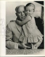 1965 Press Photo Murray Sussman and Daughter Mellinda, Miami, Florida picture