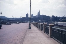 Sl48 Original slide 1940’s Red Kodachrome Pittsburgh street scene cars 725a picture