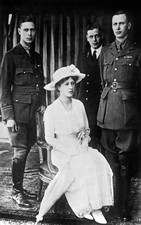 English royal family circa 1917 princess Mary her brothers future - Old Photo picture