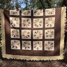 Vintage Dresden Plate Quilt Patchwork Sawtooth Edge 116”x94” Autumn Fall Colors picture