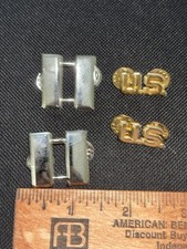 PAIR OF US ARMY OFFICER CAPTAIN & US iNSIGNIA CB` picture