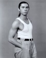 Lou Diamond Phillips 1988 pose as Ritchie Valens in La Bamba 24x36 inch poster picture