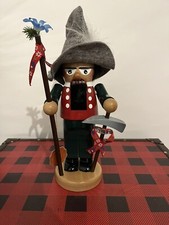 STEINBACH GERMAN WOODEN NUTCRACKER “Junior Barrister” S1307 with Original Box picture