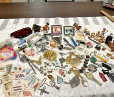 Wholesale Lot Box - 10 LB Junk Drawer box- Estate Liquidation - # 132 picture