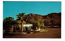 The Camelback Del Sur Phoenix AZ vintage postcard unposted picture