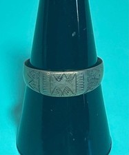 Circa 1930's Navajo Hand Made Silver Antique Vintage Band Unisex Ring Sz 7.5 picture