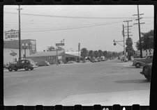 Photo:1930s Carls Badger Garage Street Scene Cars Cars? picture