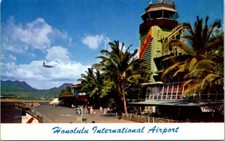 Honolulu Airport HI Plane Landing Hawaii postcard NQ7 picture