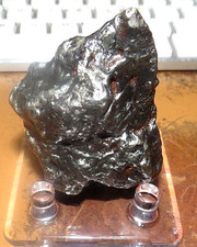 LG 320 GM CAMPO DEL CIELO METEORITE AAA GRADE .71 LBS STAND CLEANED picture