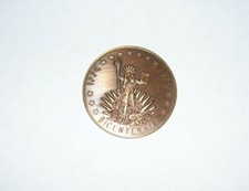 1776 - 1976 Bicentennial  Coin 200 Years of Freedom   picture