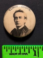 Vintage Edwin Booth People of History Pinback Pin picture