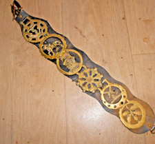 VICTORIAN HARNESS HORSE BRASSES 6 X MEDALLIONS ON LEATHER STRAP + WINDMILL ANCHO picture