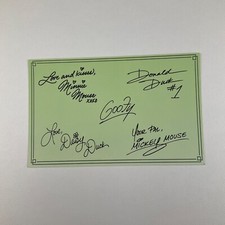 Minnie’s Holiday Dine at Hollywood & Vine - Disney Character Autograph Card picture