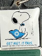 Get Met. It Pays - Vintage Acrylic Key Ring In Excellent Condition - Rare Item picture