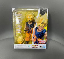 Bandai S.H.Figuarts Dragon Ball Z Super Saiyan Son Goku-Fighter Of Rage Figure picture