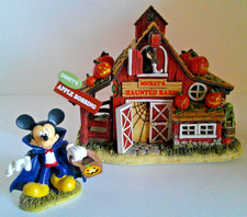Hawthorne Village Disney Halloween Harvest Village Lighted Mickey's Haunted Barn picture