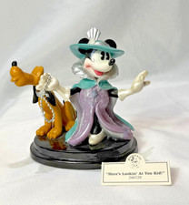 Disney MINNIE MOUSE Figurine With Pluto
