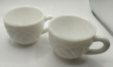 Vintage 1950’s White Glass Tea Cups Tea Party Beautiful picture
