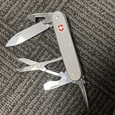 Victorinox Pioneer X ALOX, Silver - Excellent picture