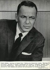 1965 Press Photo Frank Sinatra stars in the comedy film