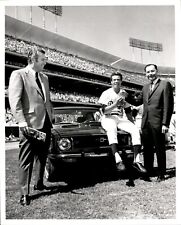 LAE1 Original Garry Watson Photo MAURY WILLS LOS ANGELES DODGERS NEW CAR AWARD picture