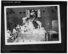 Photo:India 1942 Soldiers Loading Christmas Gifts Onto Transport Ship picture
