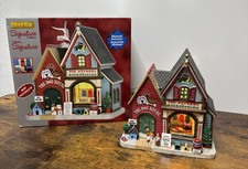 Lemax The Dog House Village Building Apparel & Accessories #55978 w Light & Box picture