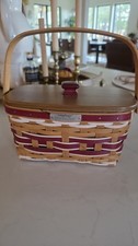 Longaberger 2015 Red Christmas Collection Yuletide Greeting basket lid protector picture