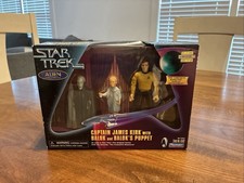 Playmates Star Trek: Alien Series Captain Kirk with Balok & Puppet Brand New picture