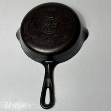 Vintage Griswold No. 4 Cast Iron Skillet Small Logo 702 A - Sits Flat NICE picture