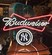 New York Yankees Beer Bow Tie 24