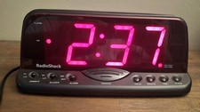 Vintage RadioShack 63-960 Extra Loud Alarm Clock Red LED Display Works picture